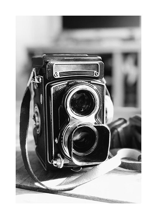  - Fotografia in bianco e nero di una fotocamera vintage