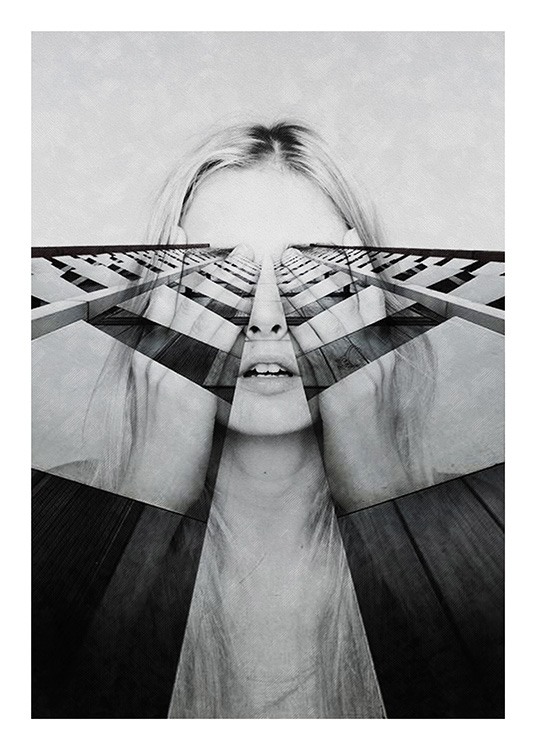  – Fotografia in bianco e nero di una donna con le mani sugli occhi